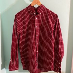 Dockers Men’s Red Button Down Shirt. Size S